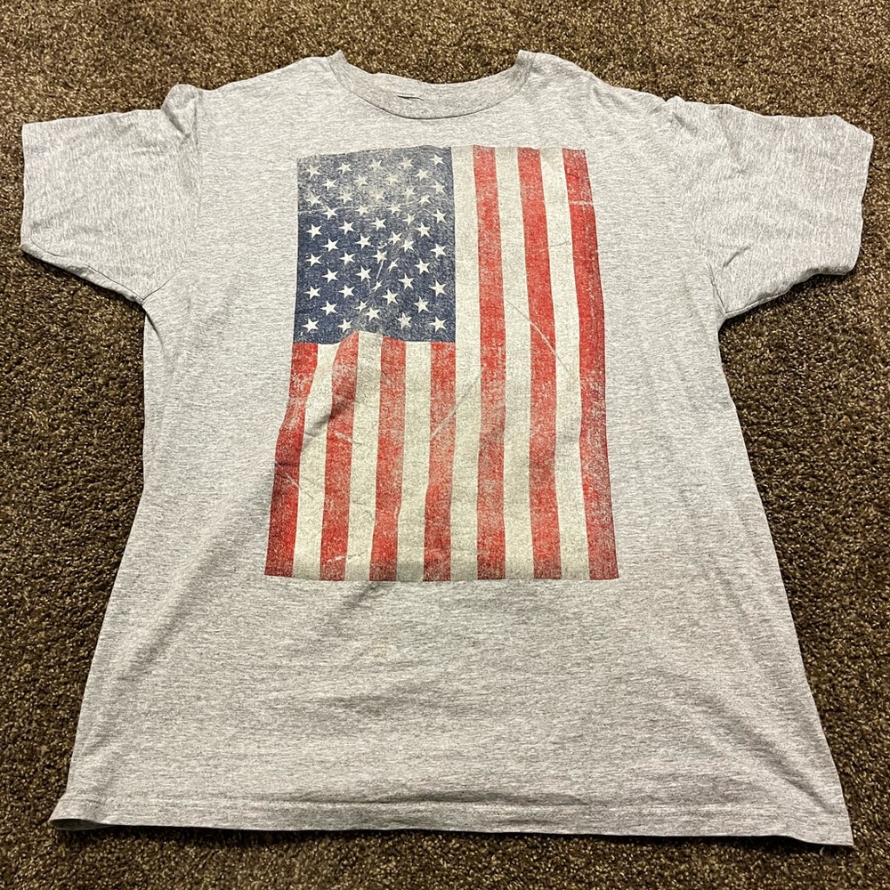 Ripple Junction - US Flag Tshirt